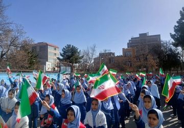 جشن نیمه شعبان در مدرسه دخترانه بنت الهدی صدر۲ 