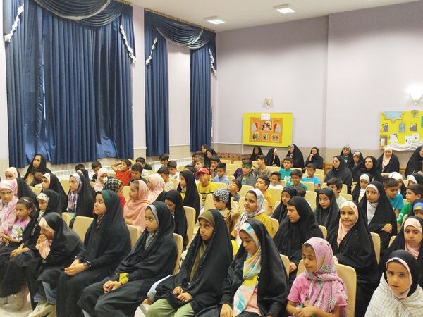 جشن عید سعید غدیر در کانون پرورش و فکری کودکان و نوجوانان شهر حبیب آباد 