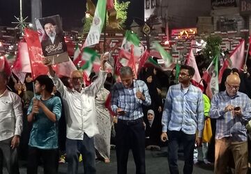 حضور پرشور مردم انقلابی میناب در شب میلاد رهبر انقلاب اسلامی