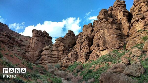 کوه های زیبای تخت پلنگ نیشابور 