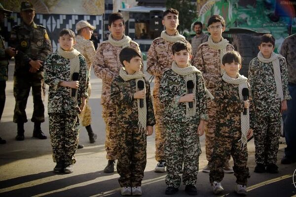 رزمایش حماسی و کاروان خودرویی در همدان؛ تجلیل از ارتش مقتدر در آستانه روز ارتش