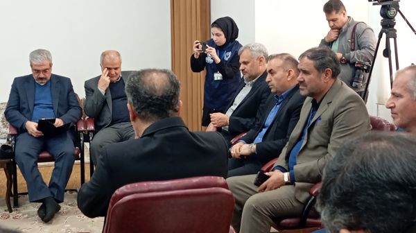 دیدار وزیر آموزش و پرورش با ولی فقیه استان چهارمحال‌وبختیاری 