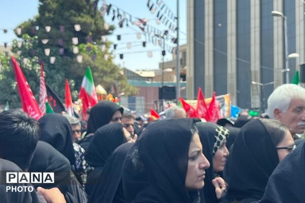 جاماندگان اربعین حسینی در مسیر قبله تهران