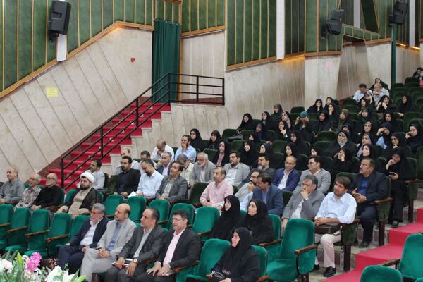 اجلاس توانمندسازی مدیران مدارس منطقه ۱۰ تهران