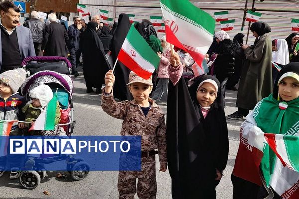 22بهمن در اسلامشهر؛ حماسه‌ای از جنس حضور