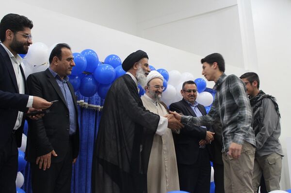دیدار دانش‌آموزان دوره شهید علم‌الهدی با نماینده ولی فقیه در خوزستان