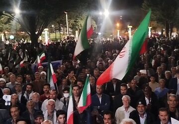 تجلیل از معلمان نمونه تویسرکان