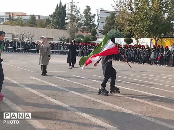 هفته تربیت بدنی در مدرسه عترت پاکدشت