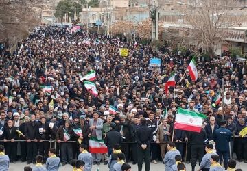 حضور نهاوندی‌ها در راهپیمایی۲۲ بهمن 