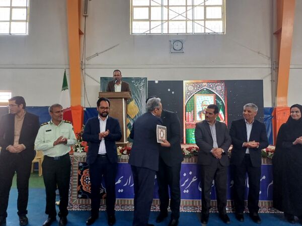 جشن گرامیداشت مقام والای معلم در جاجرم