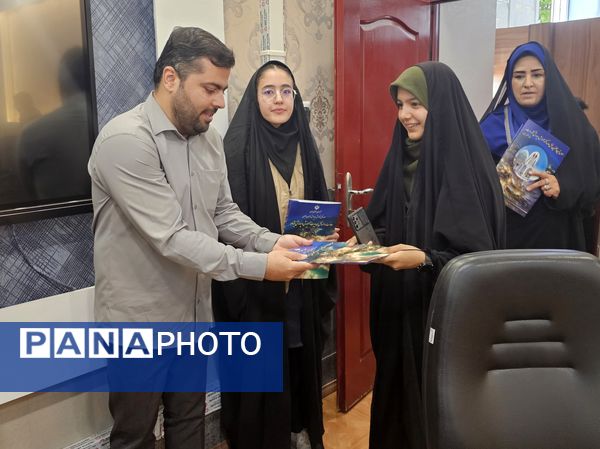 مراسم تجلیل از مجریان برتر و دانش‌آموز خبرنگاران پانا نیشابور