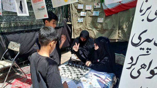 مواکب فرهنگی و پذیرایی در روز اربعین در امامزاده محروق و ابراهیم نیشابور 