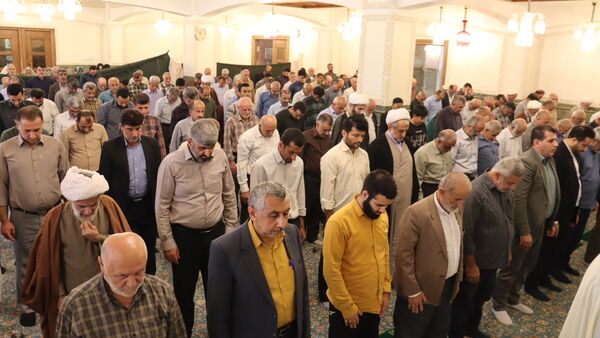 نماز جمعه باشکوه بندپی شرقی با سخنرانی رئیس آموزش و پرورش منطقه