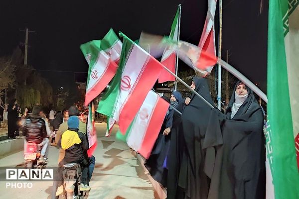 گذری بر رژه خودرویی در شهر بار نیشابور