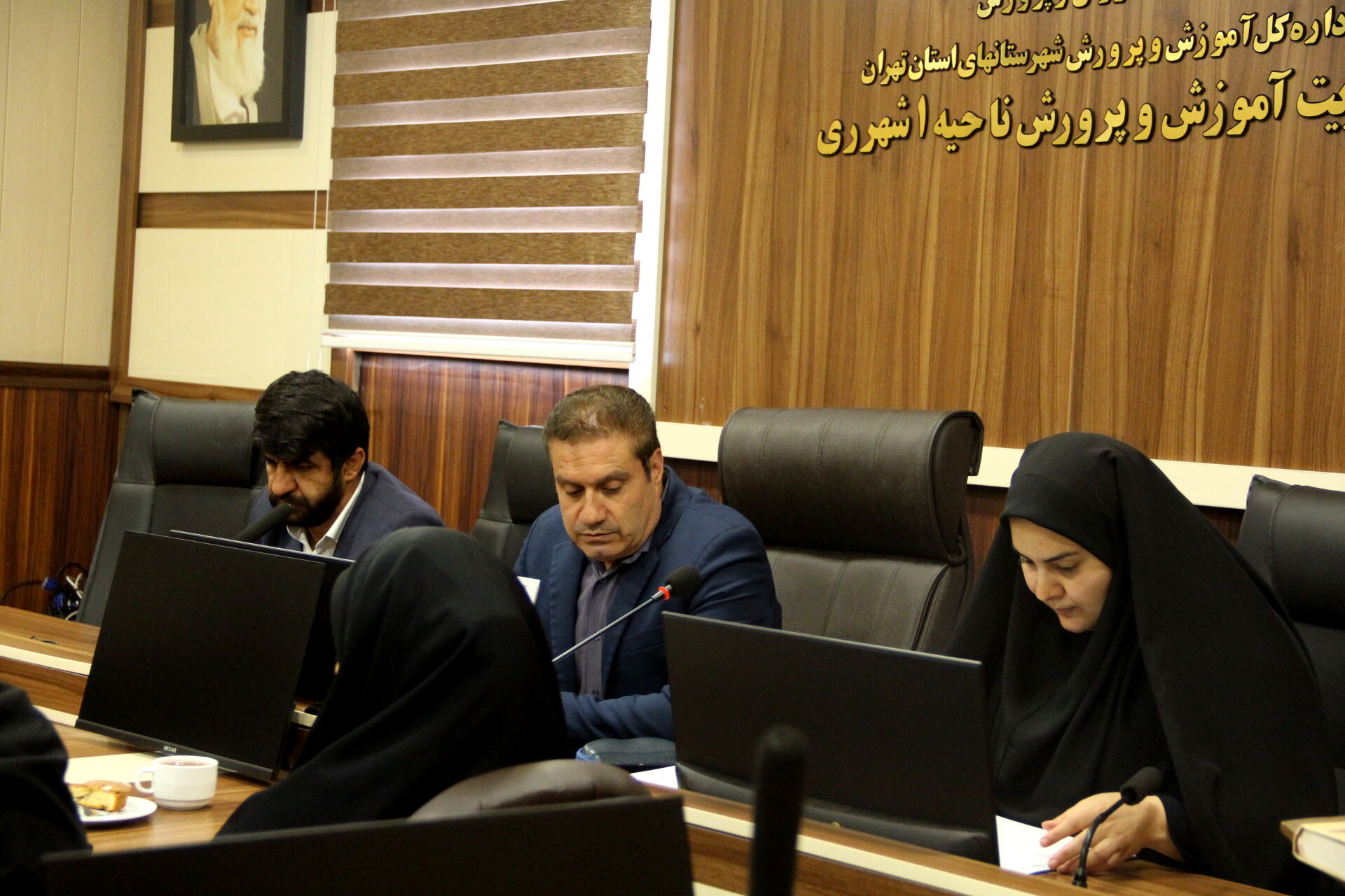 برگزاری جلسه تخصصی مراقبین سلامت مدارس ناحیه یک شهرری