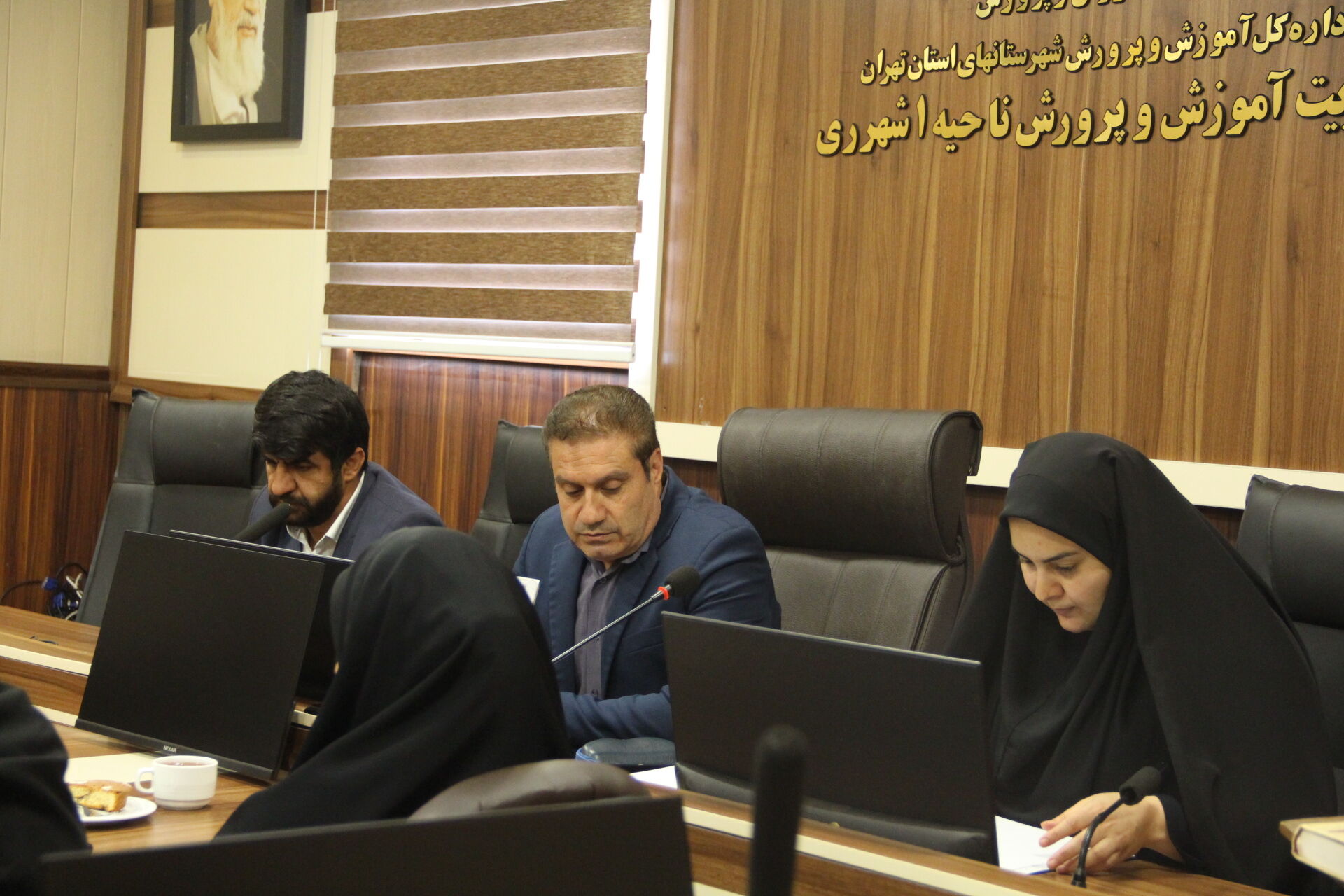 برگزاری جلسه تخصصی مراقبین سلامت مدارس ناحیه یک شهرری