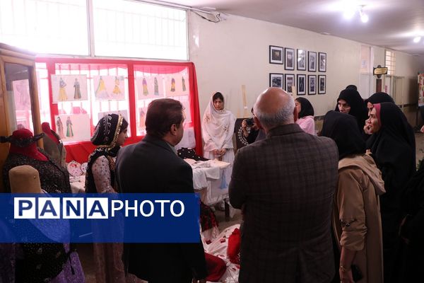 اختتامیه هفته فرهنگ و هنر مدارس کهریزک 