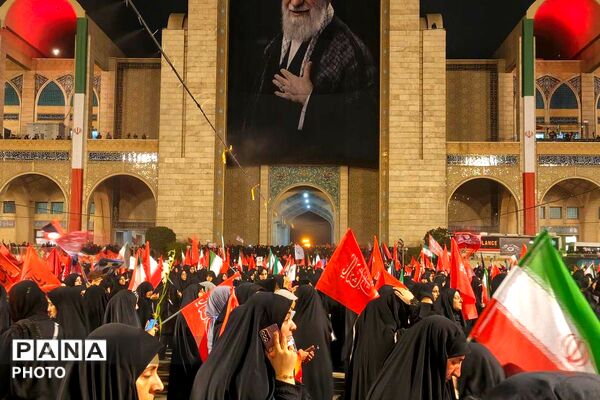 من خود به چشم خویشتن دیدم که جانم می رود ...