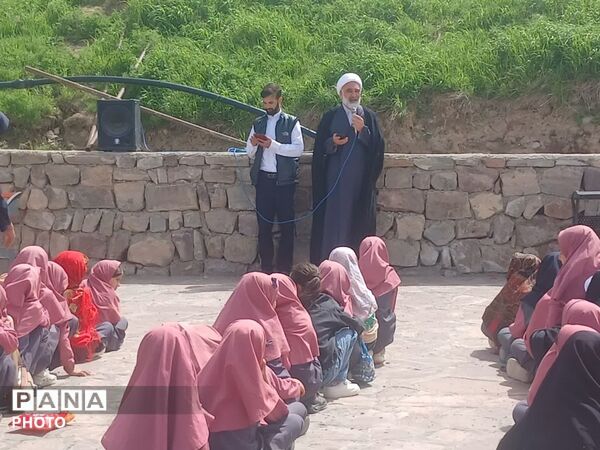 ویژه برنامه جشن روز دختر در شهر چنار 