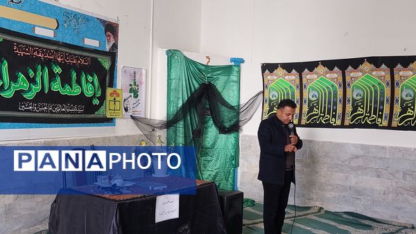 برگزاری مراسم دهه فاطمیه در دبیرستان فاطمه الزهرا(س)