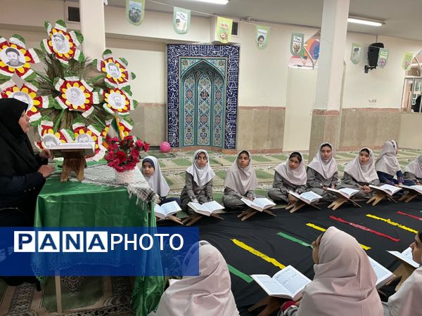 محافل انس با قرآن همزمان با ایام ماه مبارک رمضان در مدارس پردیس 