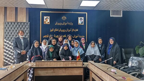 دومین جلسه کارگاه توانمندسازی دانش‌آموزان خبرنگار پانا دختر ناحیه ۲ کرج و شهرستان فردیس