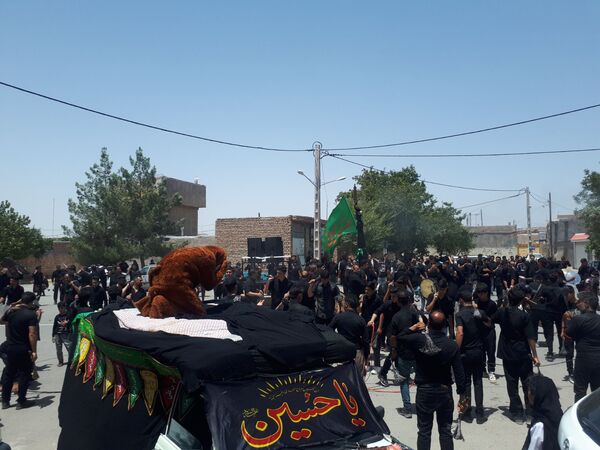 عاشورای حسینی در روستای بزنجرد 