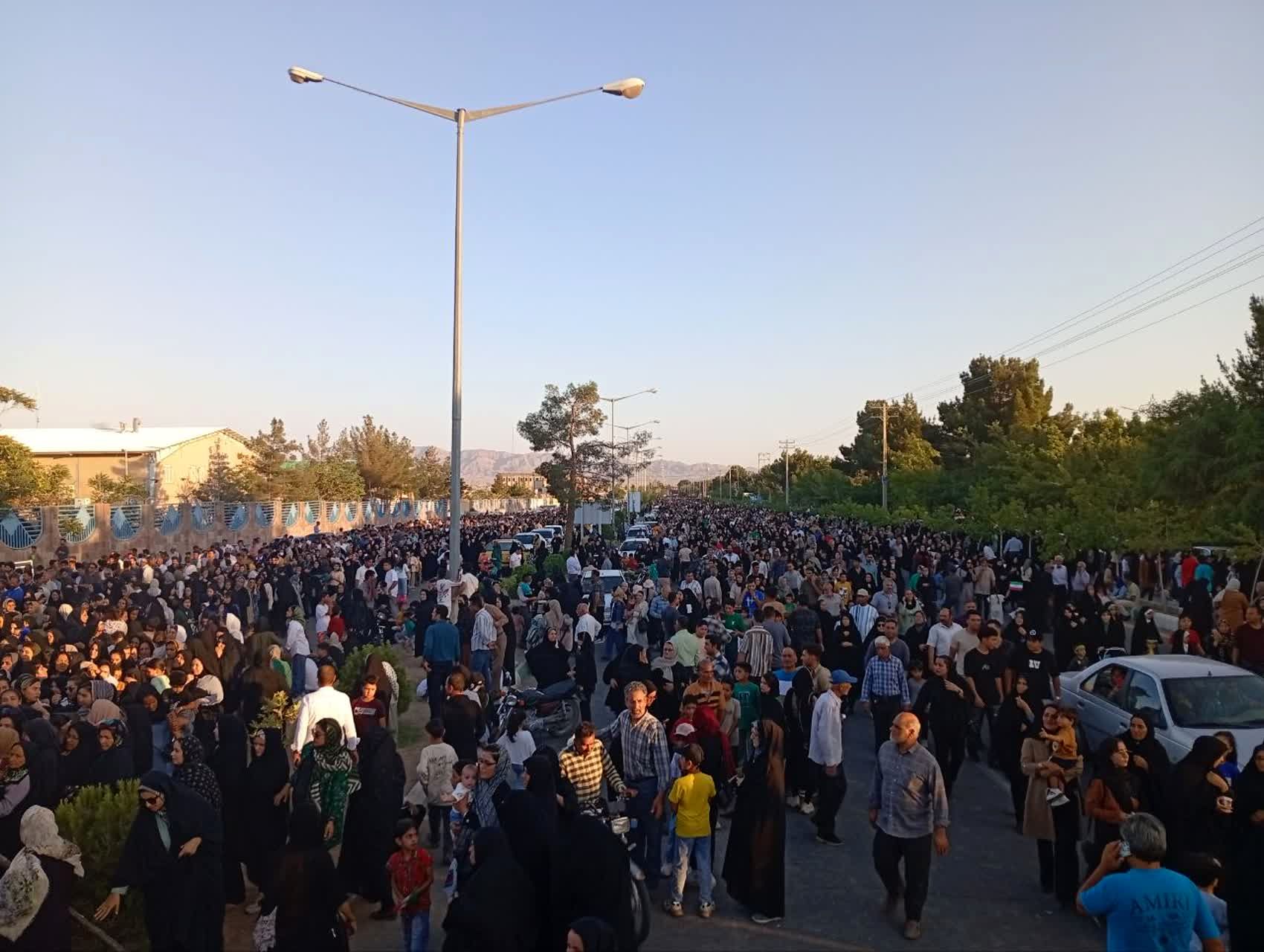 مهمونی ۵ کیلومتری حرم تا حرم