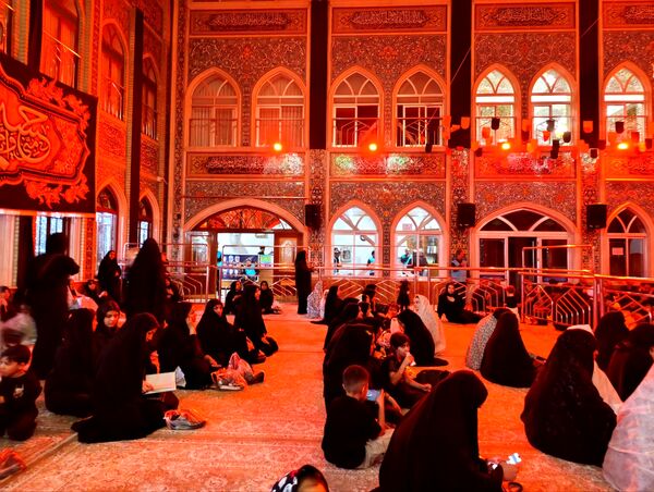برگزاری مراسم عزاداری شب عاشورا در تکیه ابوالفضلی نیشابور 