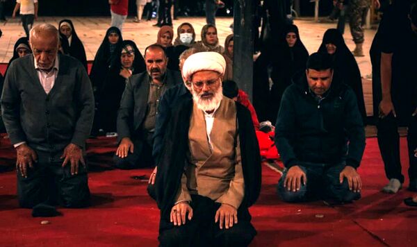 حضور پرشور مردم ناحیه 4 کرج در مراسم هفته دفاع مقدس 