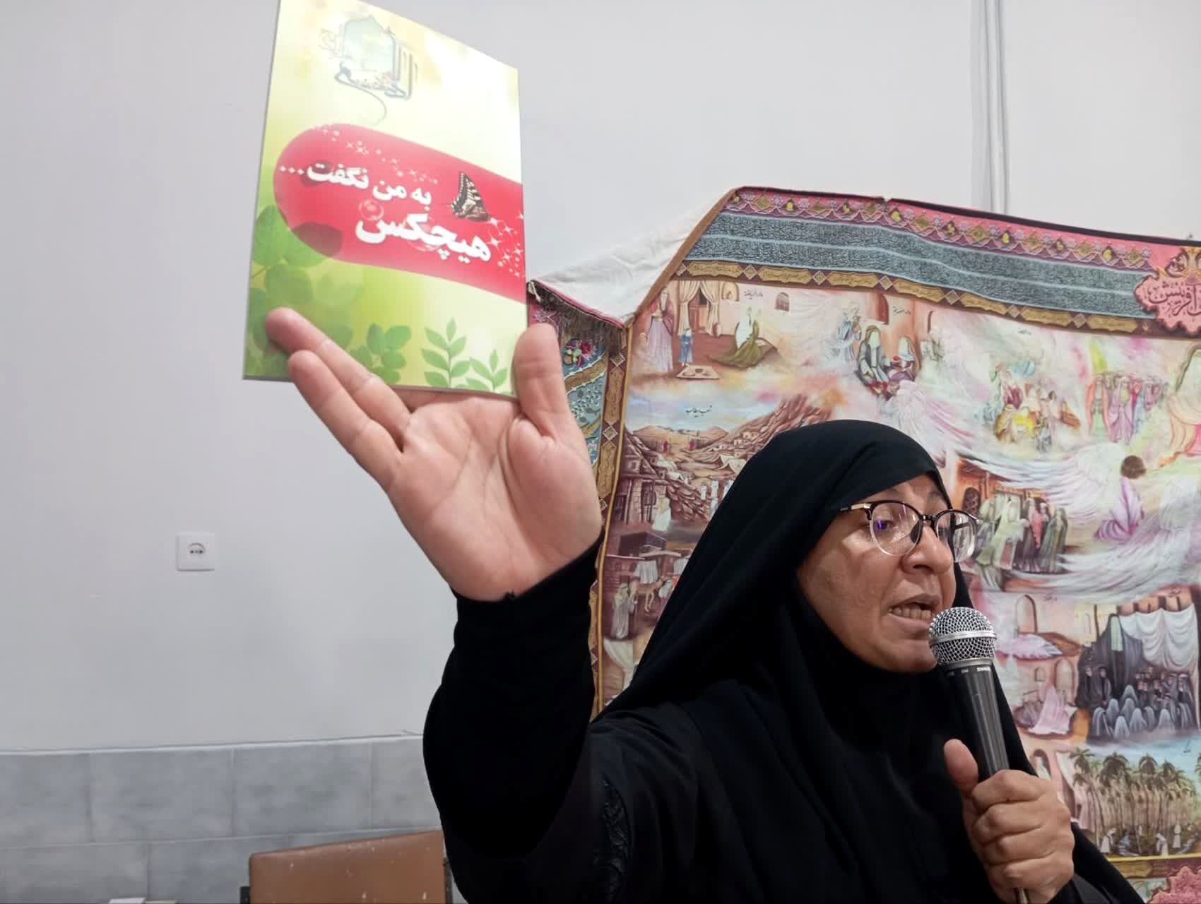 برگزاری صبحگاه مهدویت در مدرسه پیروزی