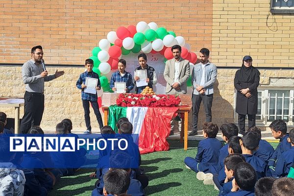 برگزاری مراسم بزرگداشت یاد و خاطره شهدای دانش‌آموز و جشن روز دانش‌آموز در مدارس شهرستان ملارد