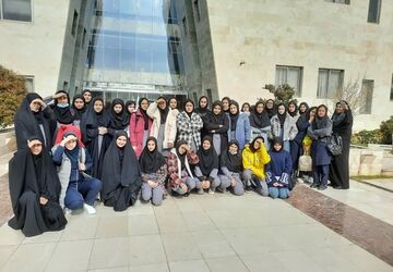اردو علمی دانش آموزان پایه نهم دبیرستان زنده یاد الهام صادقی کوهپایه 