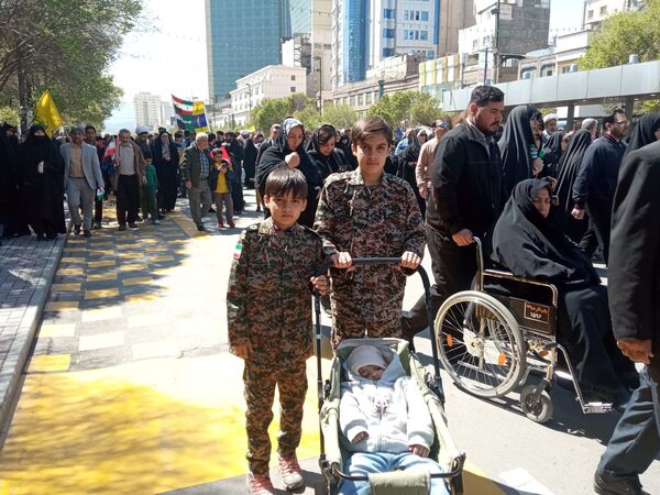 حضور پرشور مشهدی‌ها در راهپیمایی روز قدس؛ فریاد حمایت از فلسطین