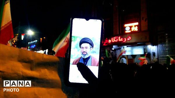 خروش مردمان انقلابی شهرستان ملایر به یاد رهبر شهید جمهوری اسلامی