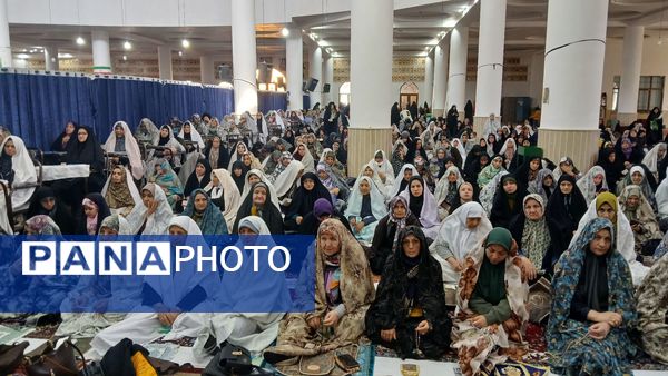 آیین وحدت‌بخش نماز عبادی‌ـ‌سیاسی جمعه شهرستان نظرآباد 