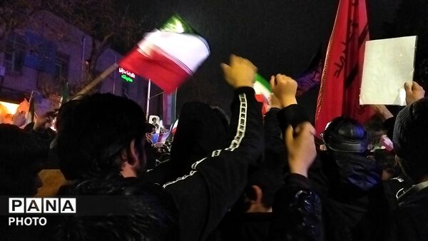حماسه همچنان ادامه دارد 