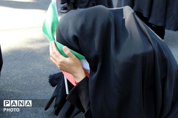 تجمع مردم ولایتمدار شهرستان جاجرم در  میدان امام خمینی (ره) 