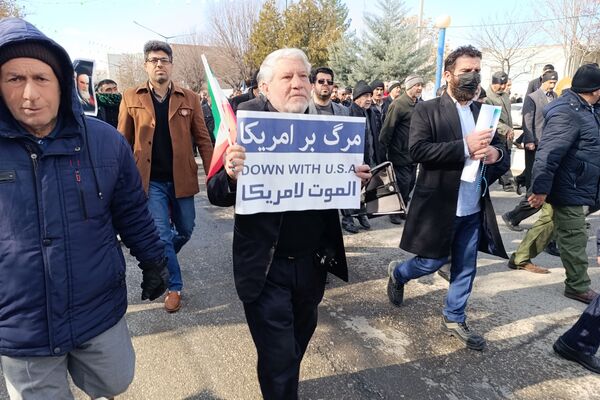 راهپیمایی باشکوه ۲۲ بهمن در اسلام آباد غرب
