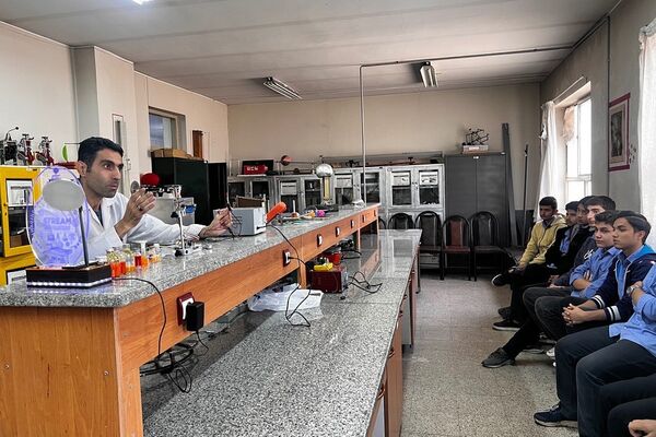 دومین روز از« همایش آشتی با علم» در پژوهش‌سرای دانش‌آموزی کاوش کهریزک 