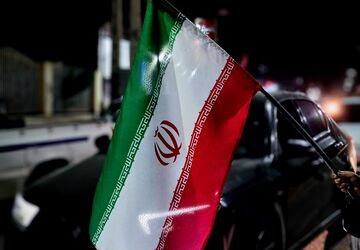 دختران عنبرآباد جان‌فدای ایران هستند
