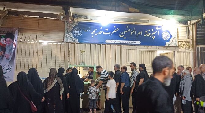 موج برگشت زائرین اباعبدالله حسین در میدان قرآن شهر ایلام
