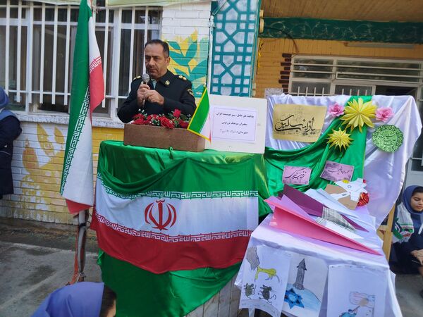 جشن ولادت حضرت زینب در دبیرستان دخترانه دانشور 2 