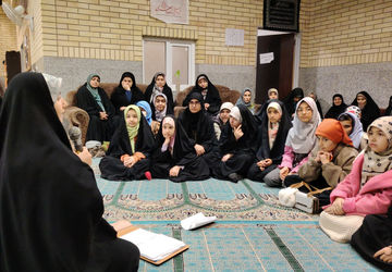 جلسه توجیهی؛ گام نخست اعتکاف دخترانه 