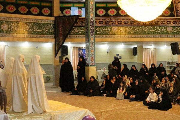 گذر از کودکی به جوانی؛ مدارس فیروزکوه میزبان «جشن بلوغ» دانش‌آموزان شدند