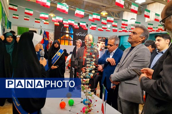 چهاردهمین رویداد دانش‌آموزی مدرسه‌ انقلاب در ناحیه 3 شیراز