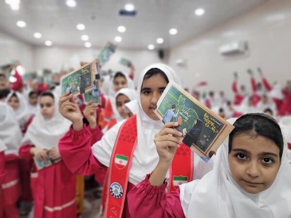 آیین نمادین «جشن عاطفه‌‌ها» در ناحیه یک بندرعباس 