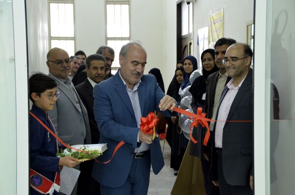 افتتاح نمایشگاه پژوهش های دانش آموزی در چارچوب جشنواره جابر بن حیان 