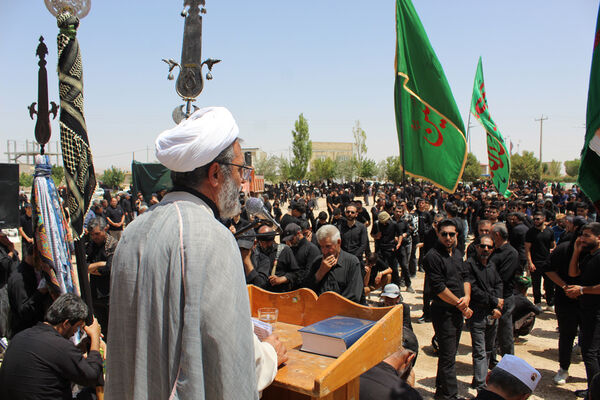 عزاداری تاسوعای حسینی در شهر درق 