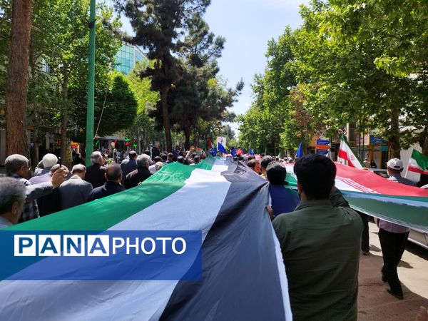 حمایت مردم شهریار از عملیات «وعده صادق»